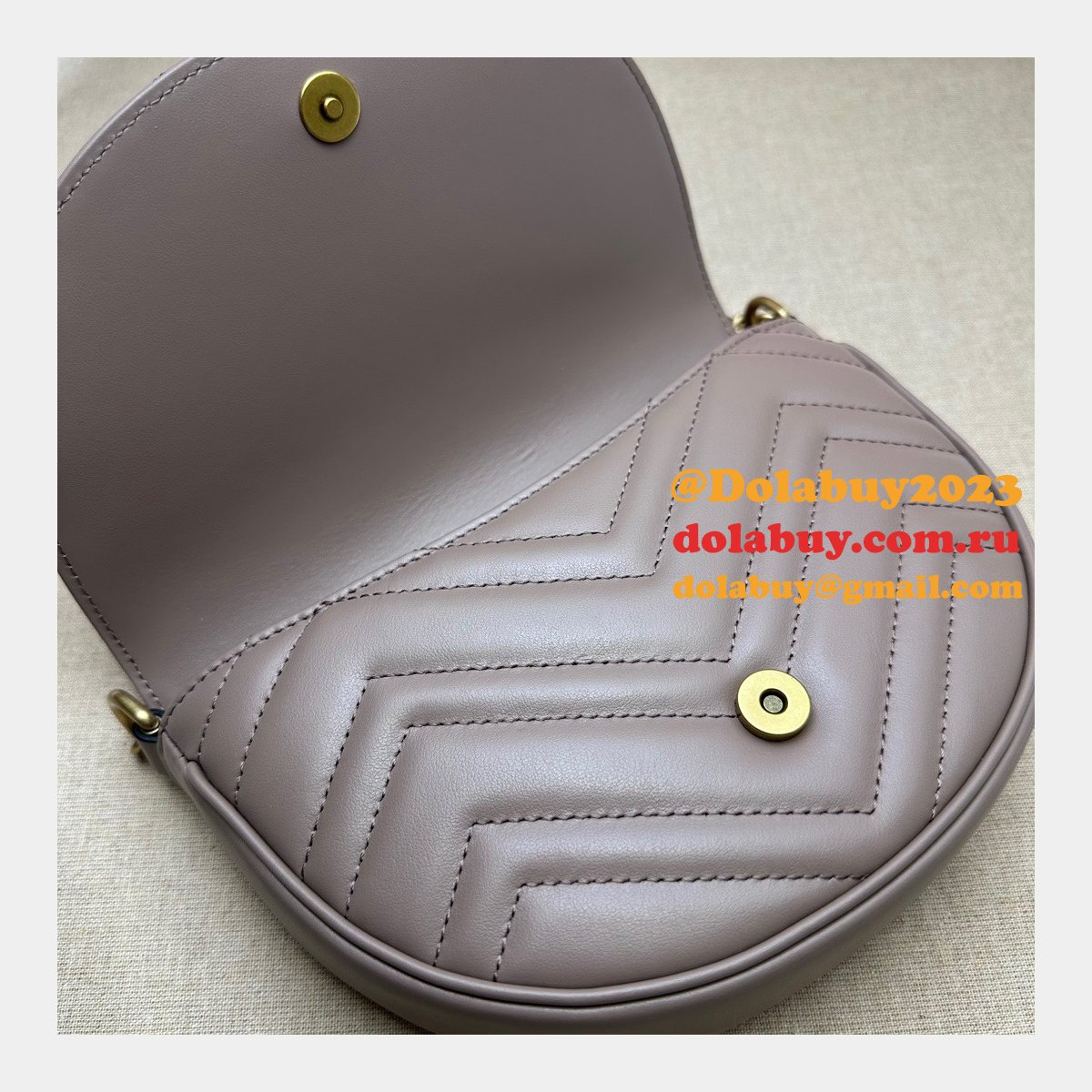 Offers 1:1 Replica Gucci GG Marmont 746431 Matelassé Chain Bag