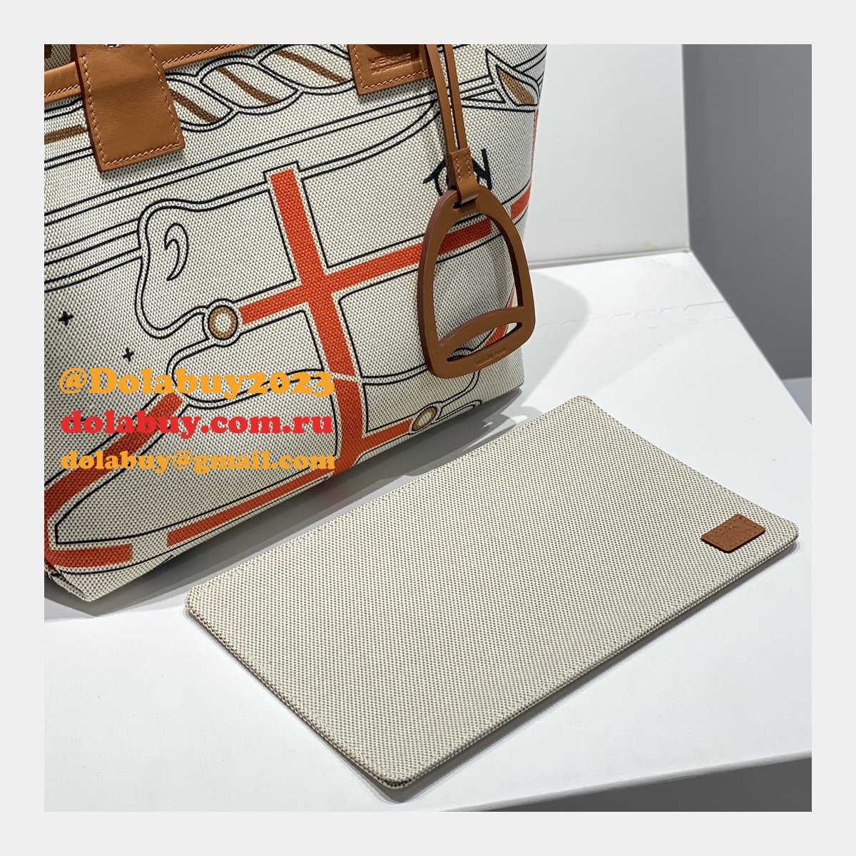 7 Star Designer Hermes 28 Steeple Tote