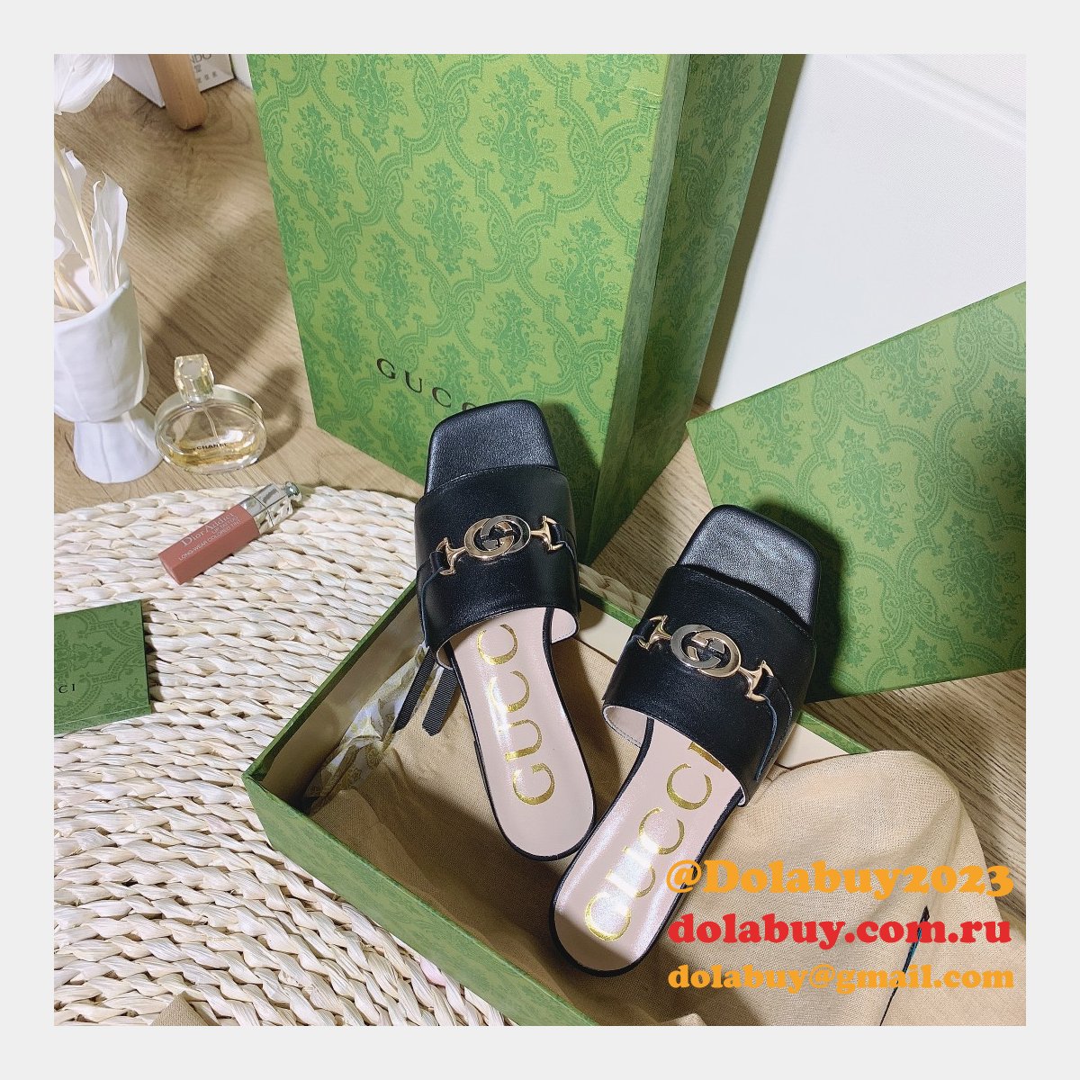 7 Star Replica Gucci 2021 Slippers white/black series GG Shoes