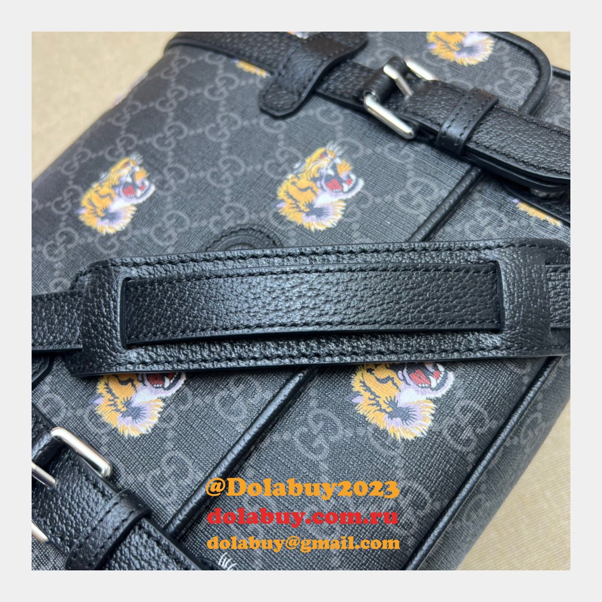 High quality Designer Replica Gucci 658542 GG Messenger Bag