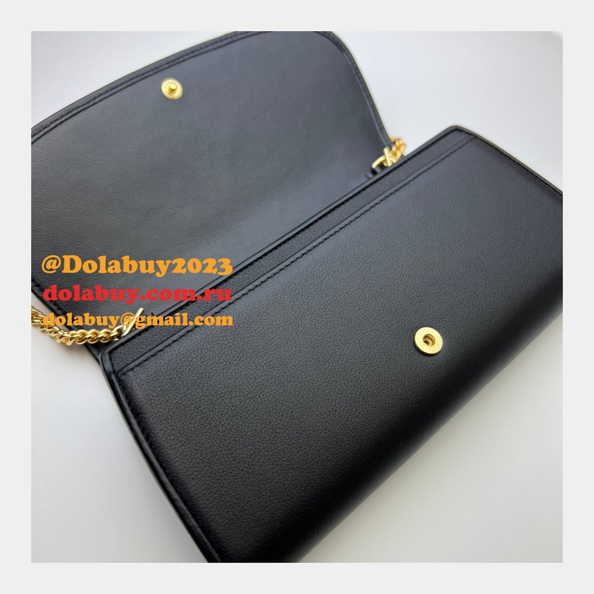 Gucci Replica Clutches Blondie 725215 Continental Chain Wallet