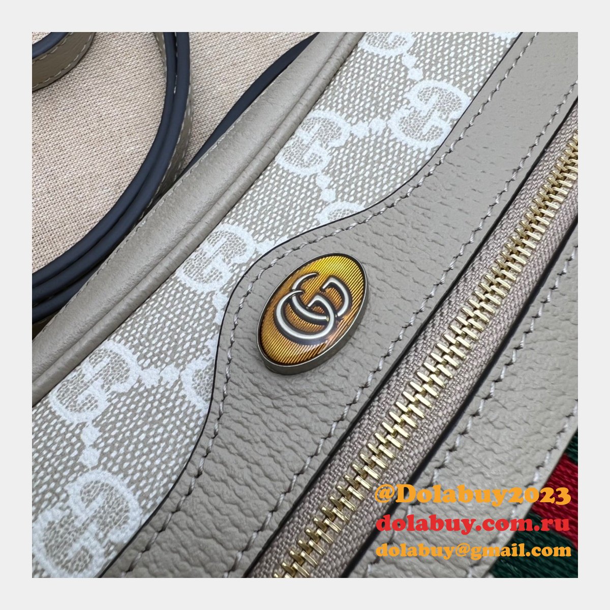 Buying Replica Gucci 517350 GG Supreme Ophidia Crossbody Bag