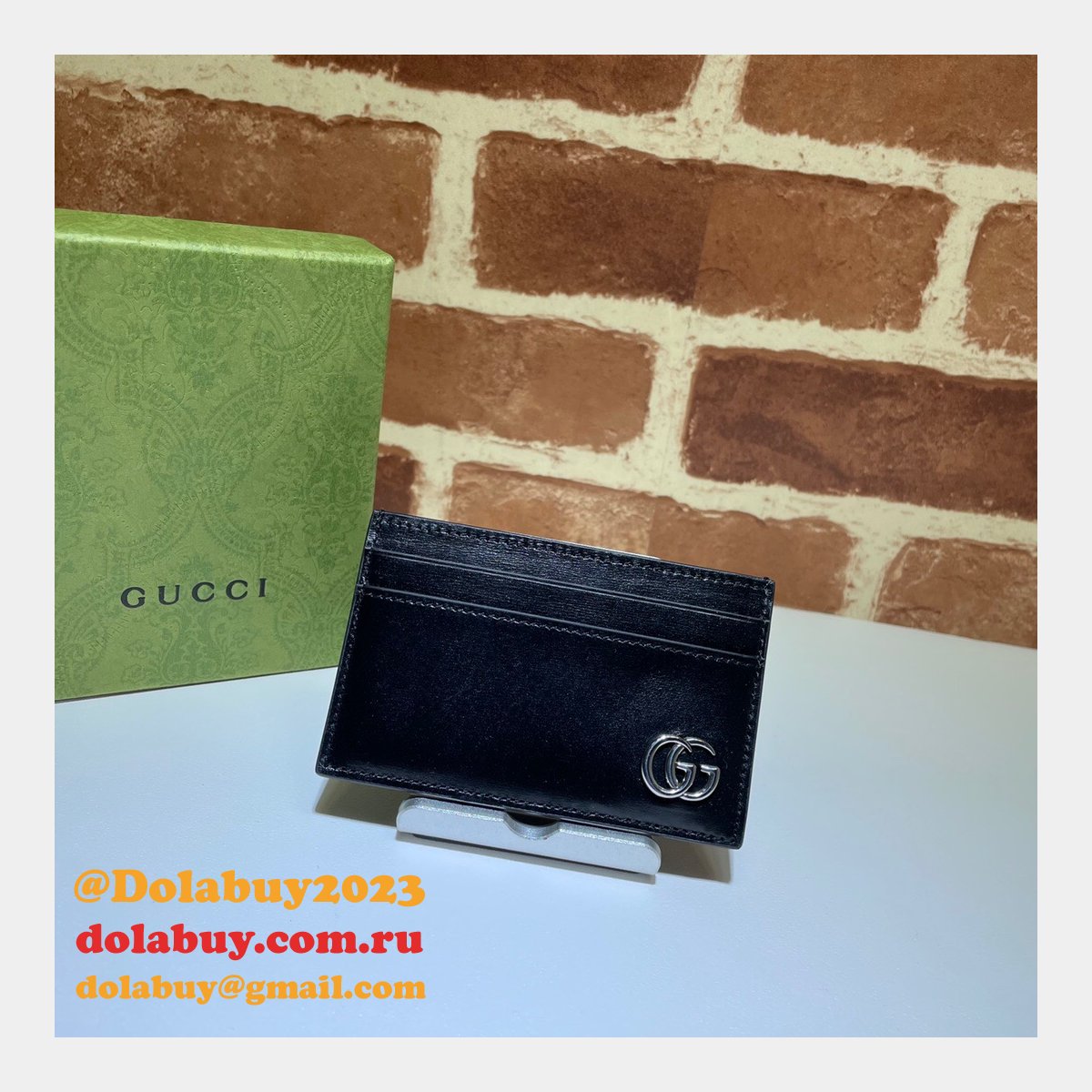 Gucci Best 657588 Replica GG Marmont card case in black leather