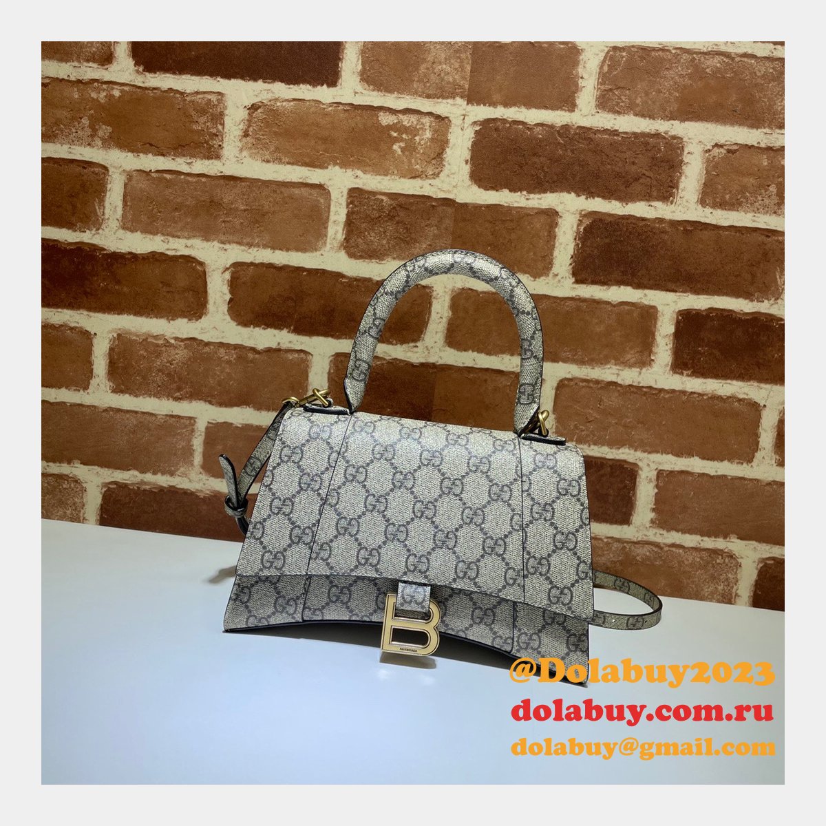 Gucci x Balenciaga Top Quality 658575 Replica Hourglass Small Top Handle Bag