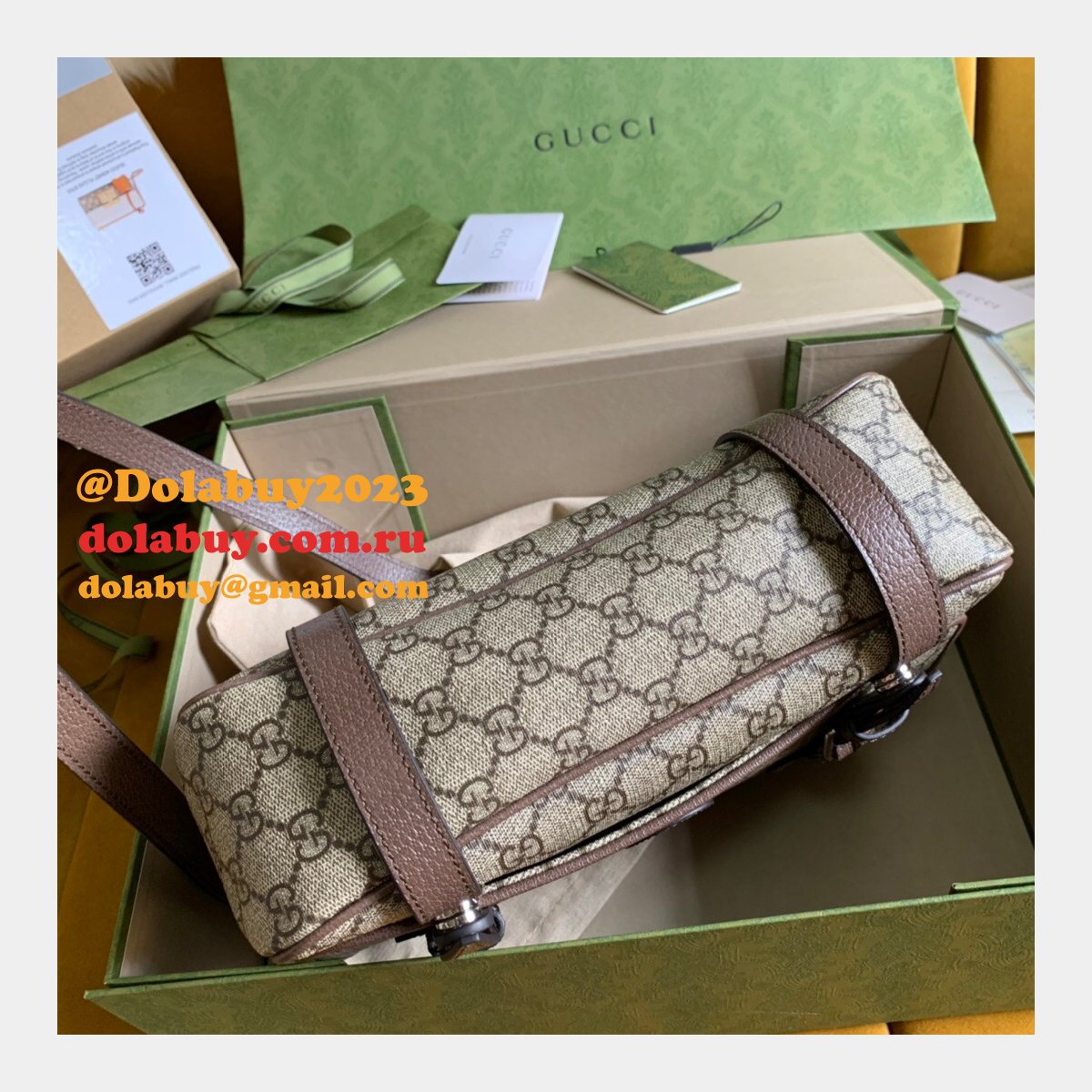 High Quality Gucci Replica 658542 GG Messenger bag in GG Supreme