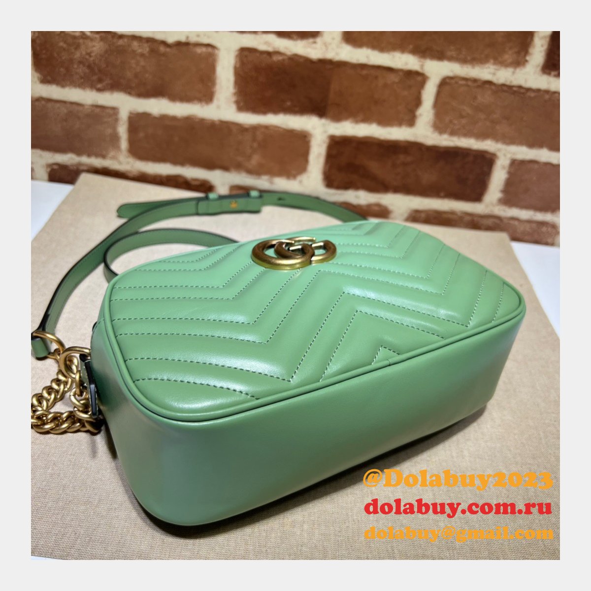 Designer Gucci Leather GG Marmont Top 447632 Matelassé Shoulder Bag