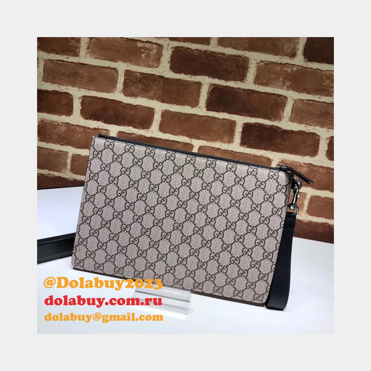 Gucci Best GG Supreme 473904 Bestiary Pouch With Bee