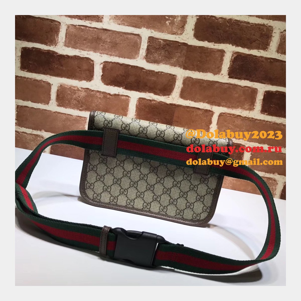 Designer Gucci Neo Vintage GG Supreme belt Replica 493930 bag
