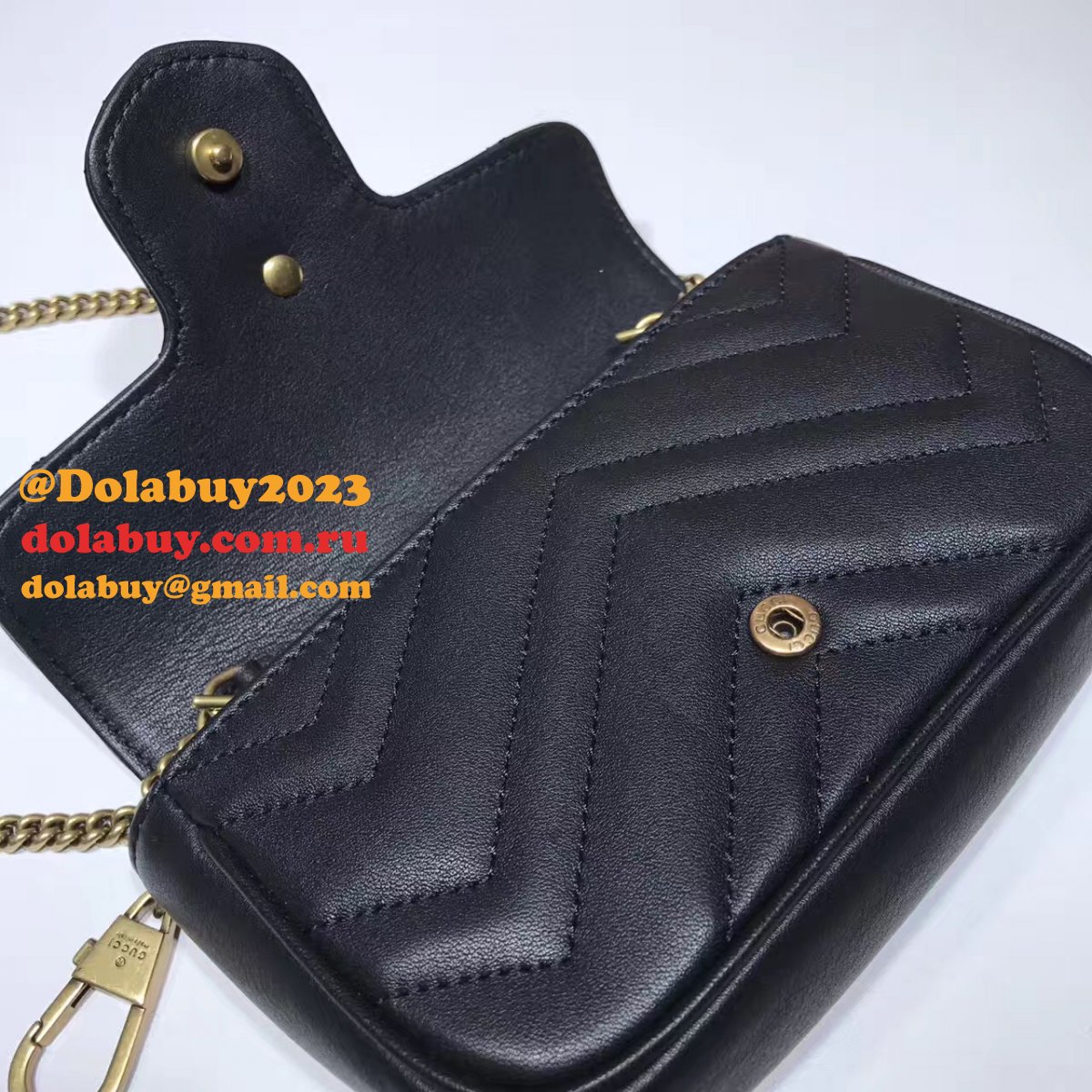 Gucci Marmont Fashion Mini Chevron bag 476433