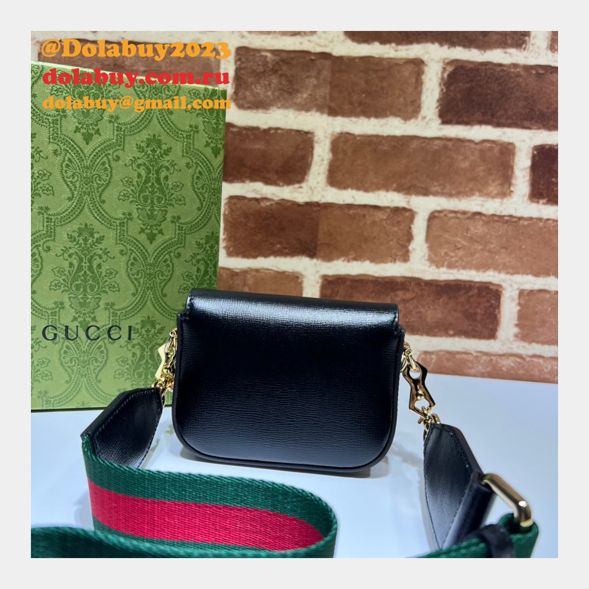 The Replica Gucci 699760 High Quality Horsebit 1955 Strap Wallet