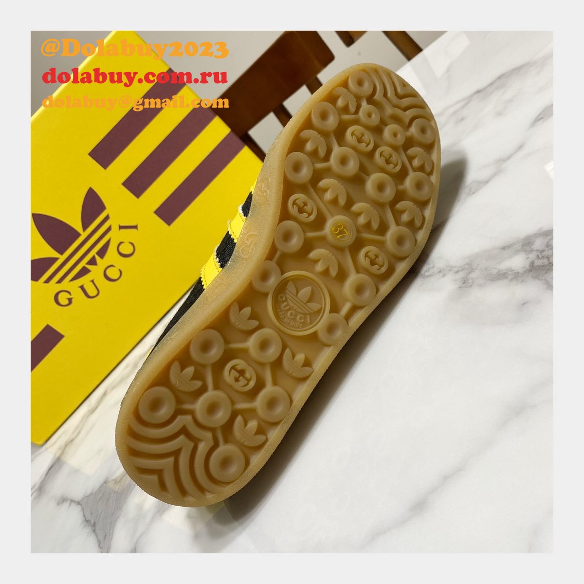 Replicas Best Fake Gucci Shamrock Joint Skate Men/Women Shoes