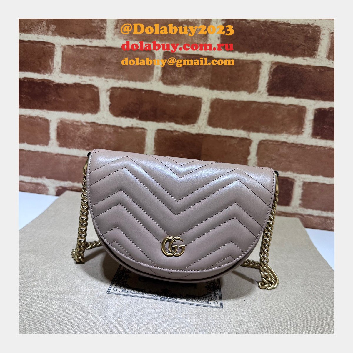 Offers 1:1 Replica Gucci GG Marmont 746431 Matelassé Chain Bag
