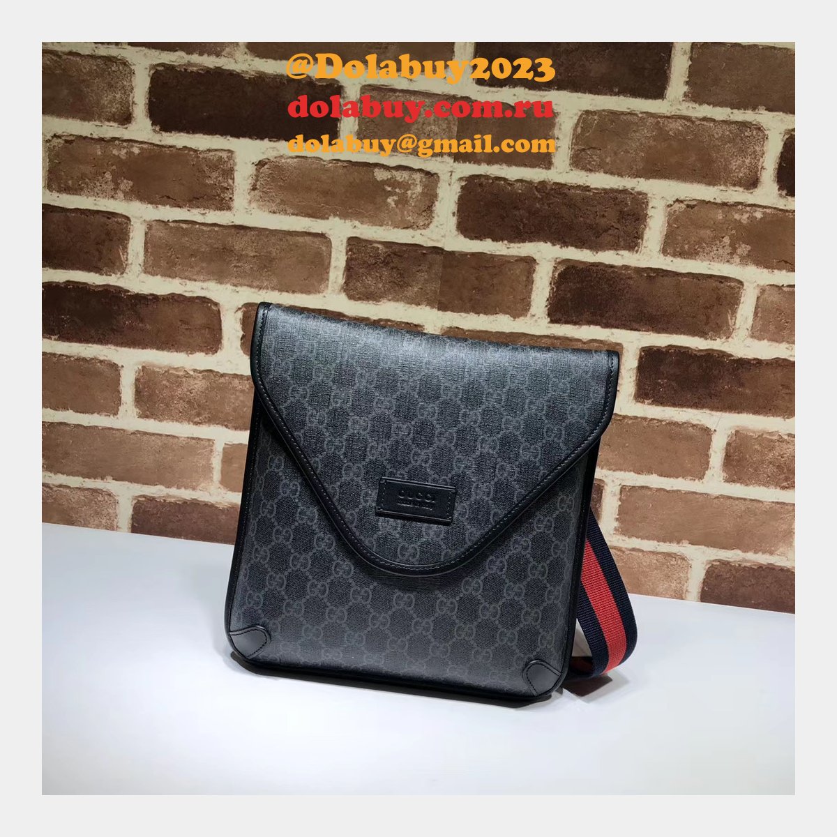 Gucci AAA+ 599521 Shoulder Bag Men High Quality
