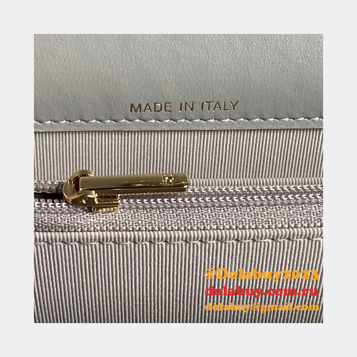 Luxury Replica Store Clutch With Chain AP4044 Totes Bag