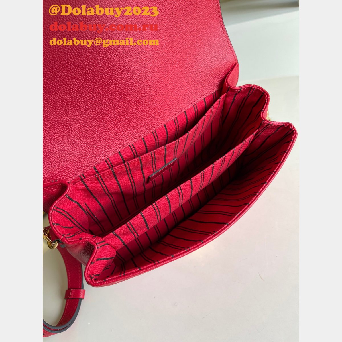 Louis Vuitton Fake Scarlet Red M44155 Pochette Métis