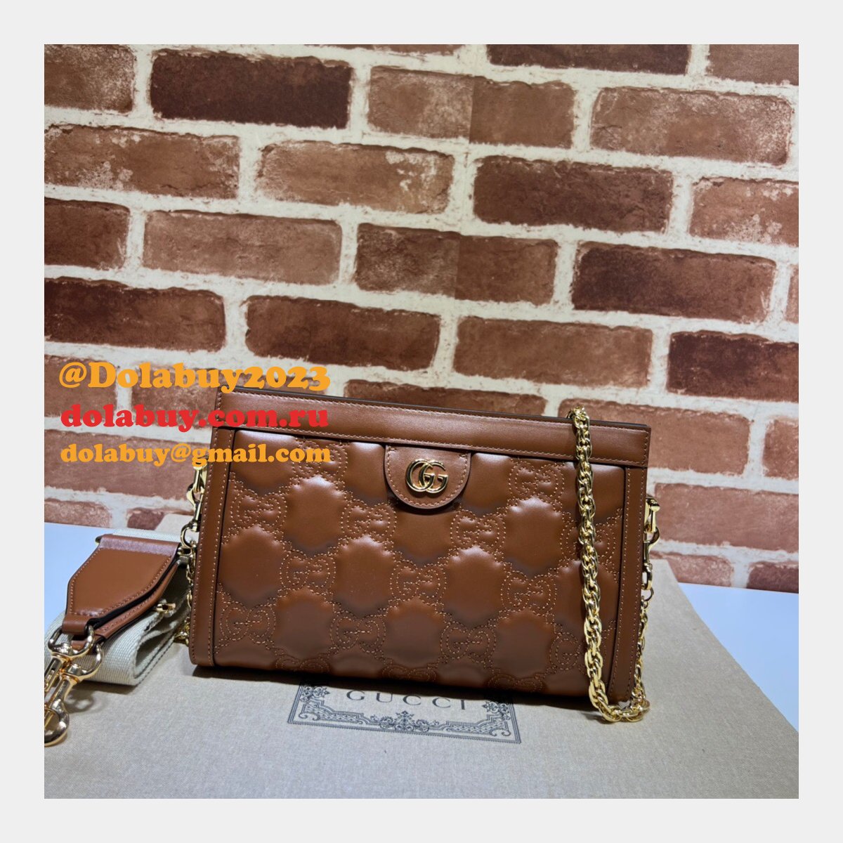 1:1 Replica Gucci 702200 GG Matelassé Leather Shoulder Bag designer bags