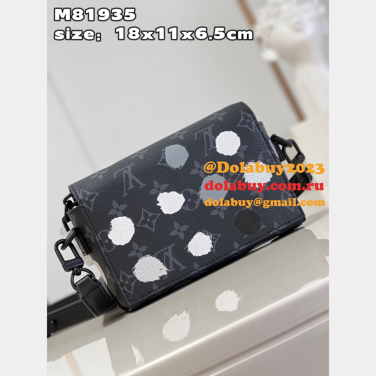 Louis Vuitton Replica M81935 LV x YK Steamer Wearable Wallet