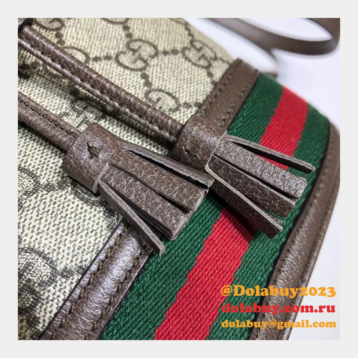 AAA+ Gucci Replica GG Supreme Ophidia Mini Bucket 550620 Bag
