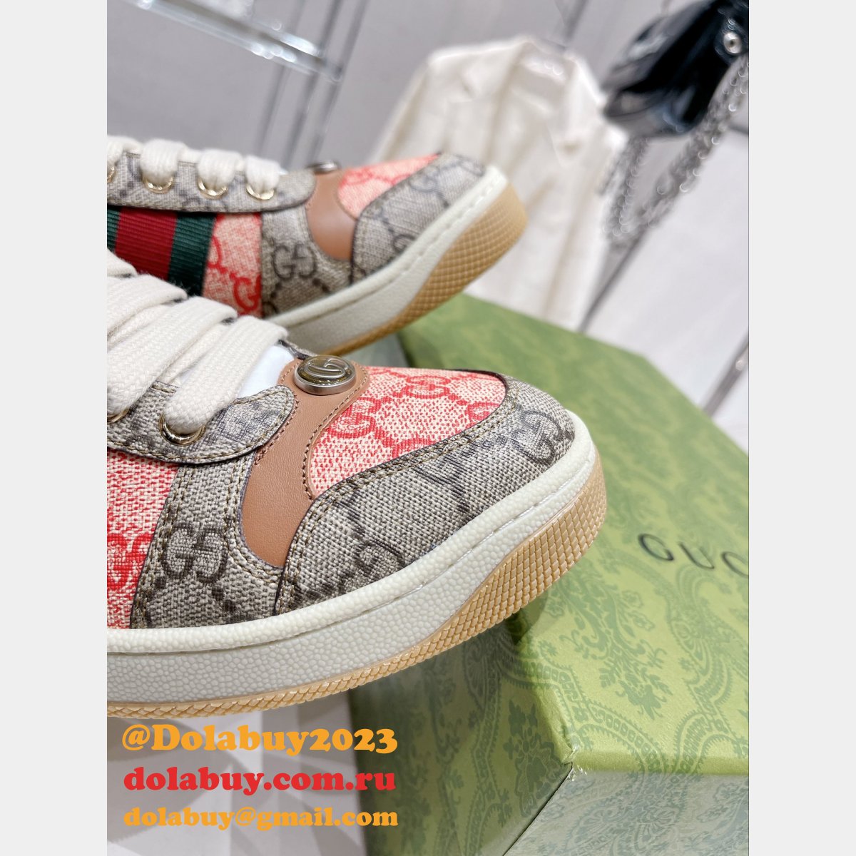 Gucci Dirty Embroidery Cowhide Shoes Replica Shop