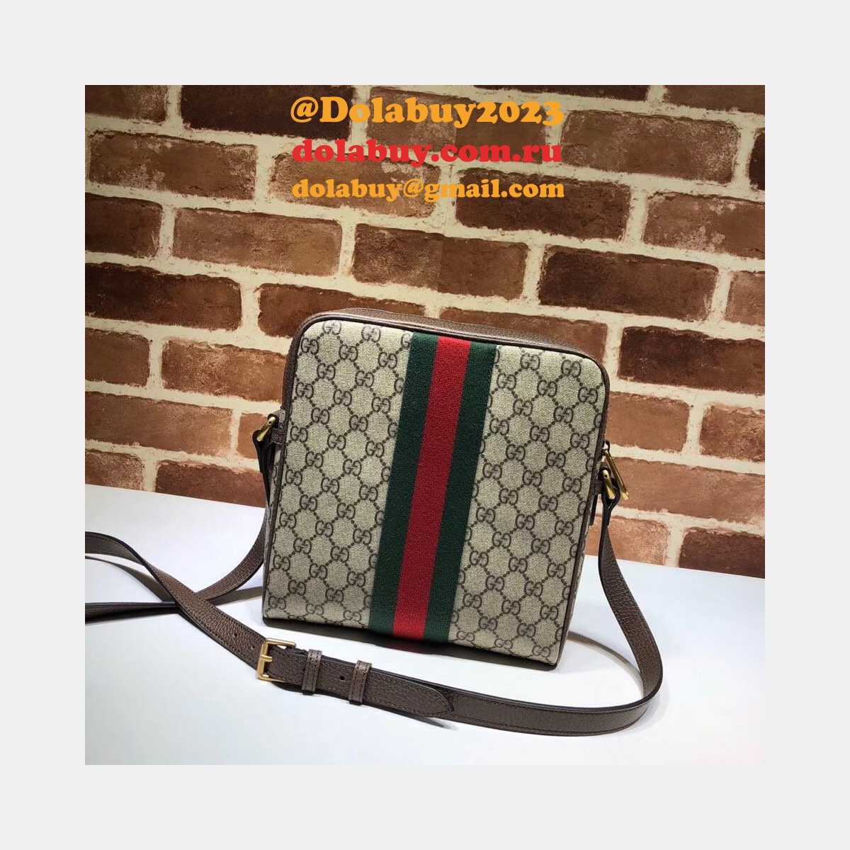 Luxury Gucci AAA+ 547926 GG Supreme Ophidia Small Messenger Bag