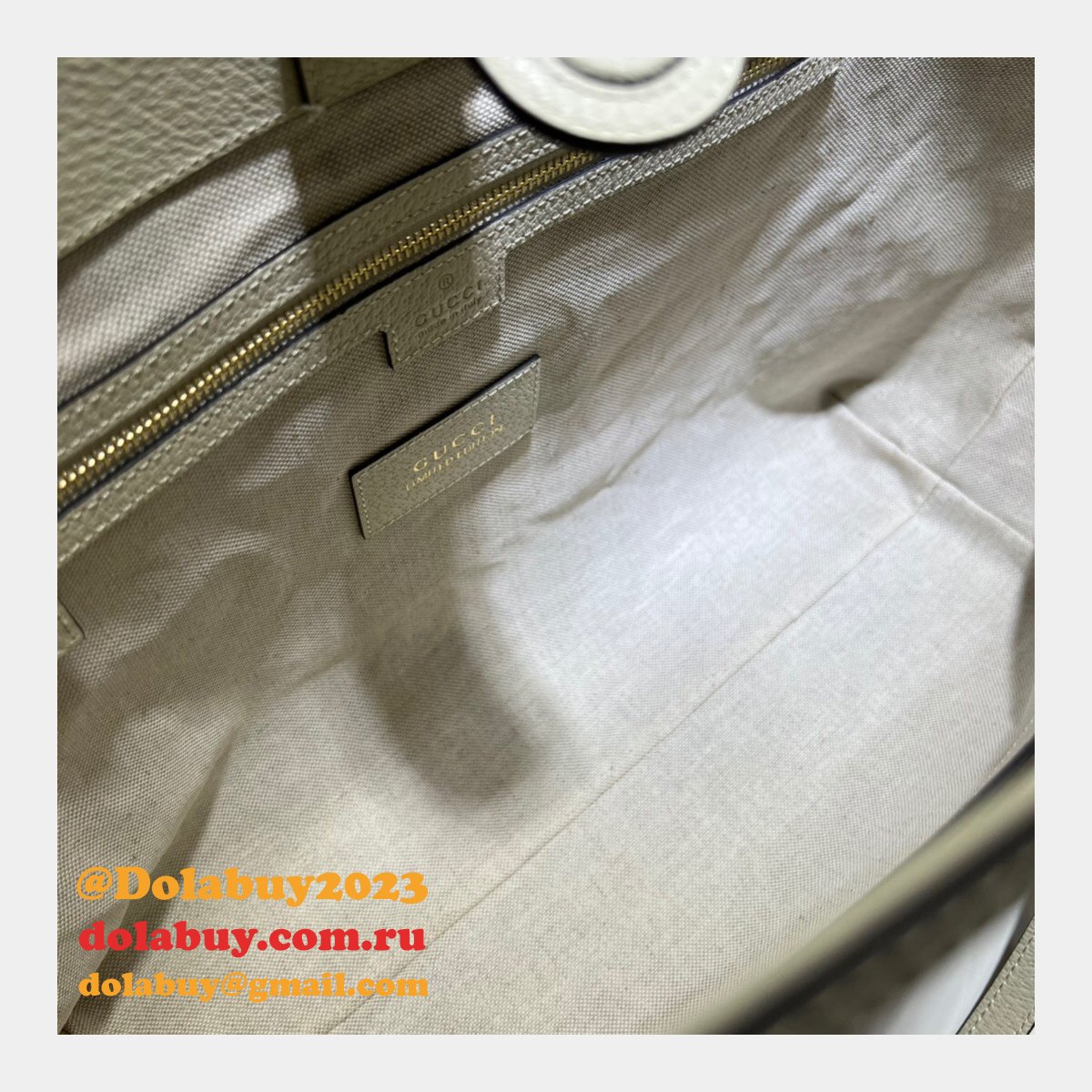 Gucci 631685 Fake Luxury Ophidia GG medium tote