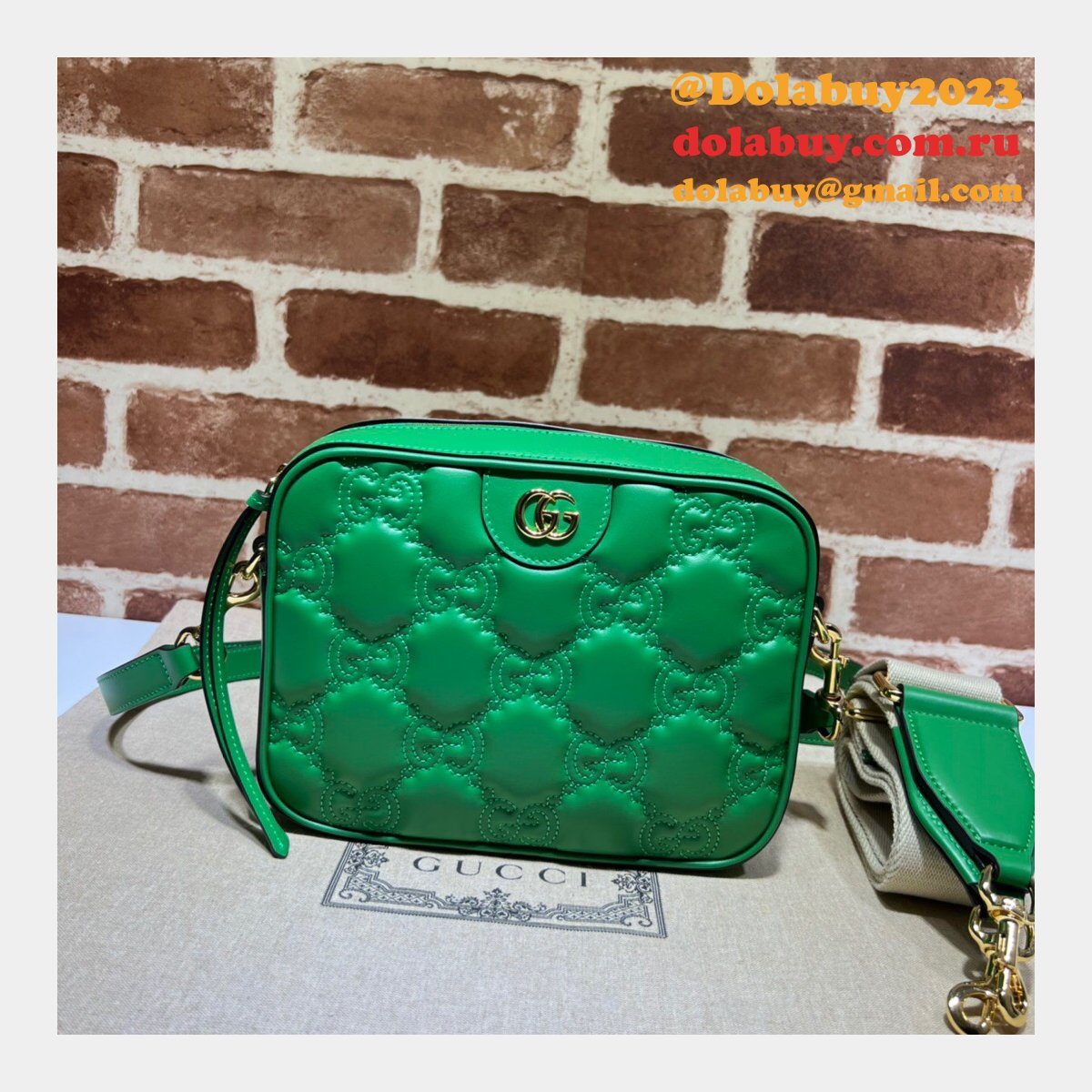 Fake Gucci Designer GG matelassé leather shoulder 702234 Bags