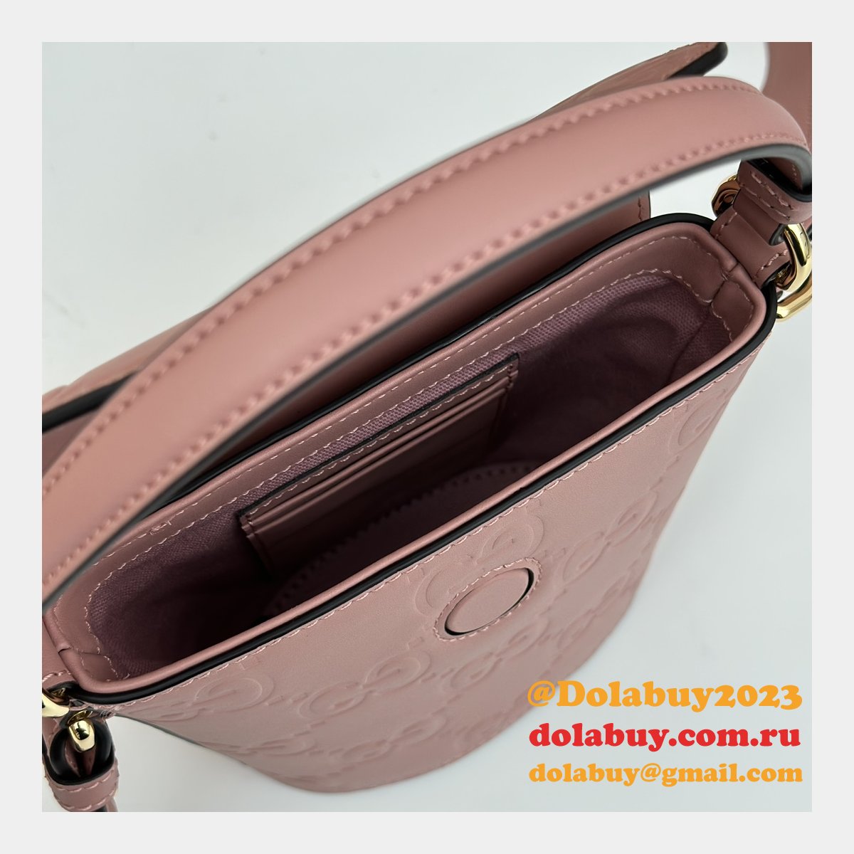 Gucci 772795 UK Embossed Top Handle Replicas Shoulder Bag