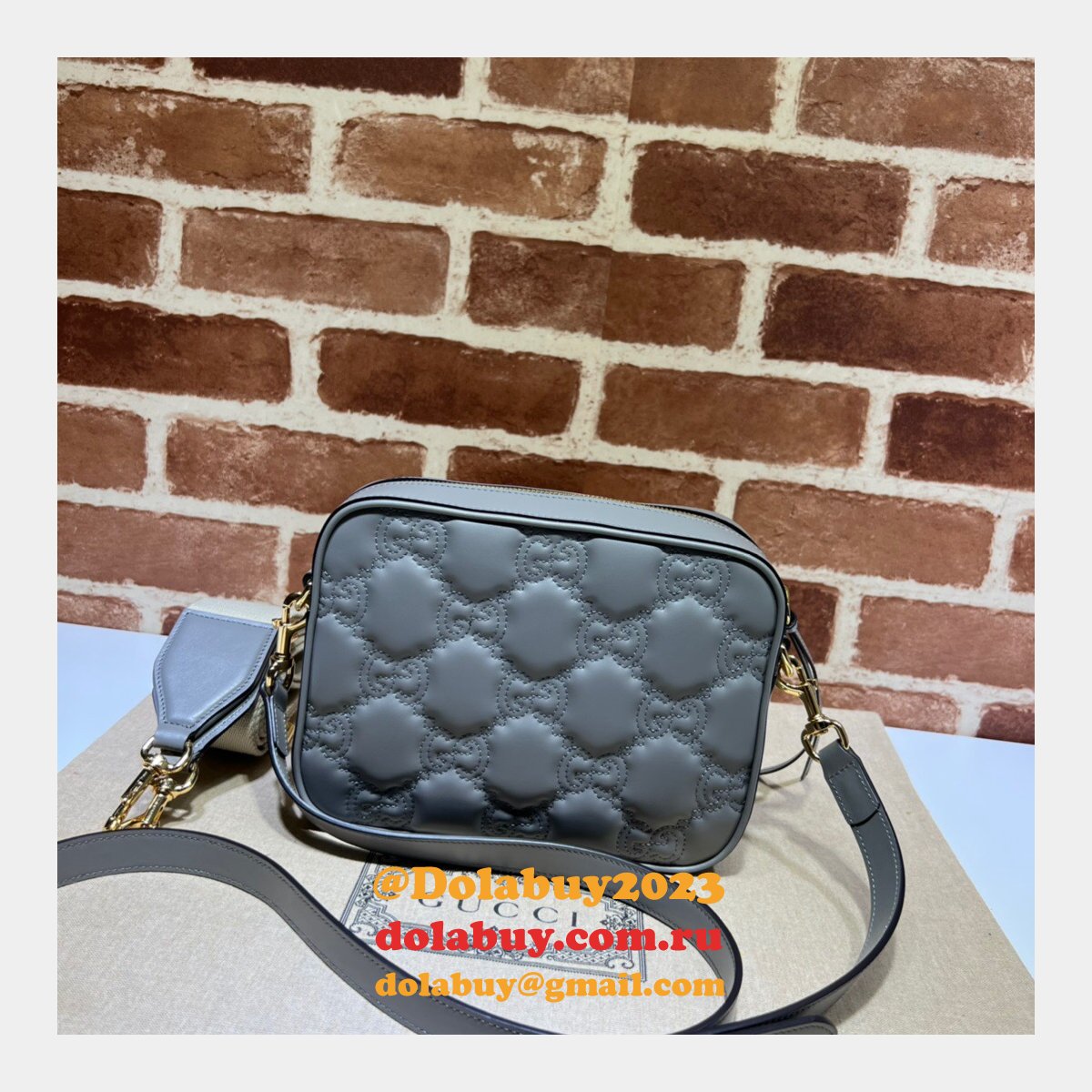 Fake Gucci Designer GG matelassé leather shoulder 702234 Bags