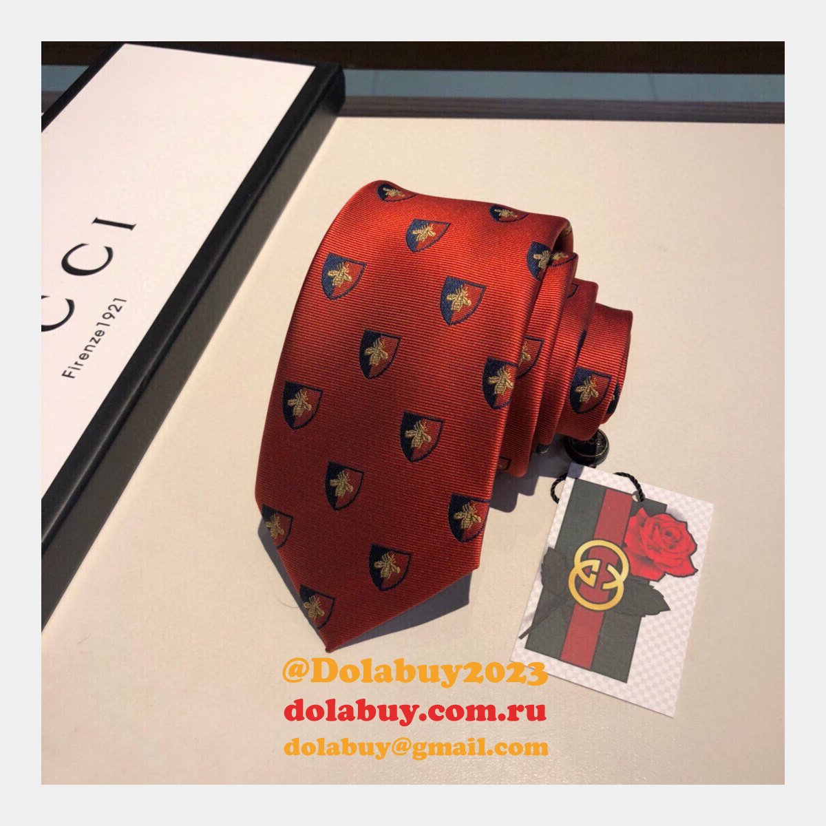 Gucci Silk tie Jacquard crafts insect pattern