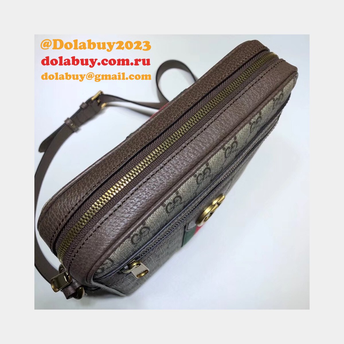 Luxury Gucci AAA+ 547926 GG Supreme Ophidia Small Messenger Bag