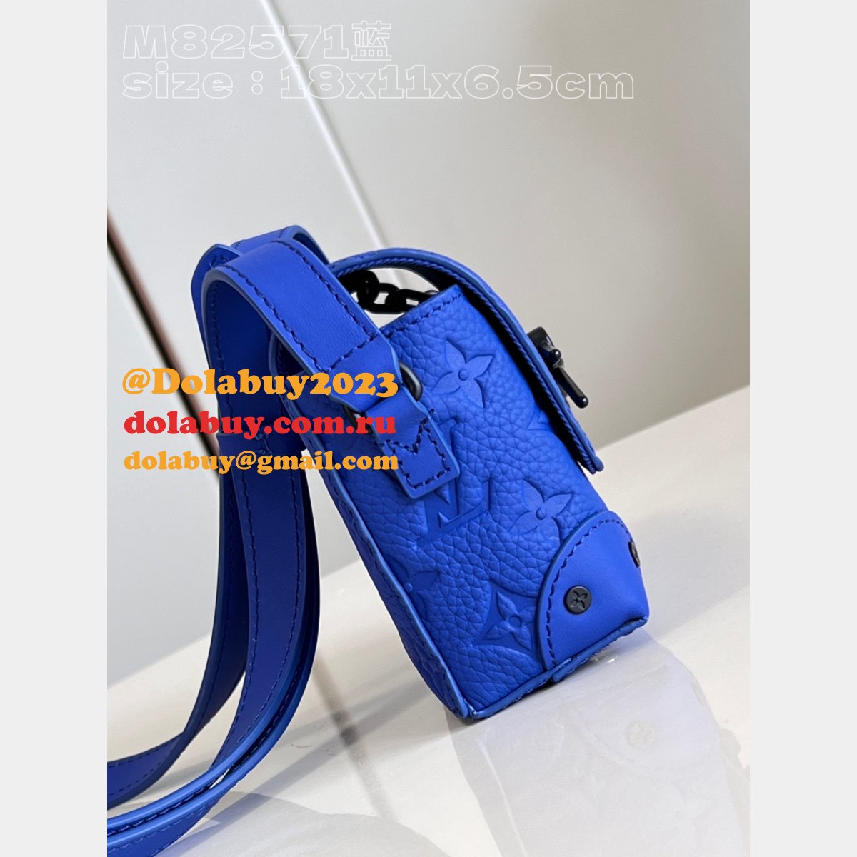 Steamer Wearable Wallet M82571 Designer Louis Vuitton Replica Bag