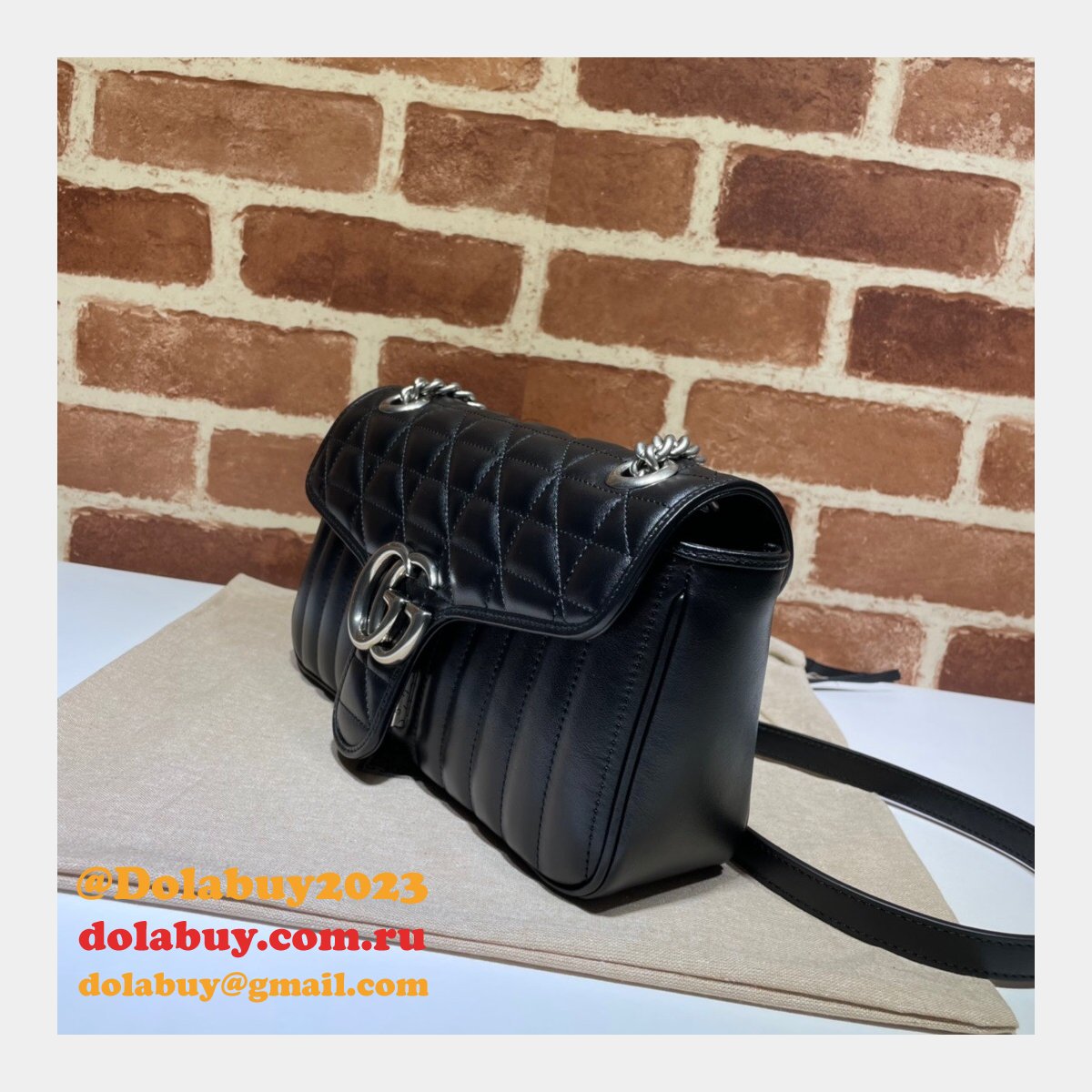 Designer Gucci Replicas GG Marmont matelassé shoulder bag in hibiscus black 443497 leather