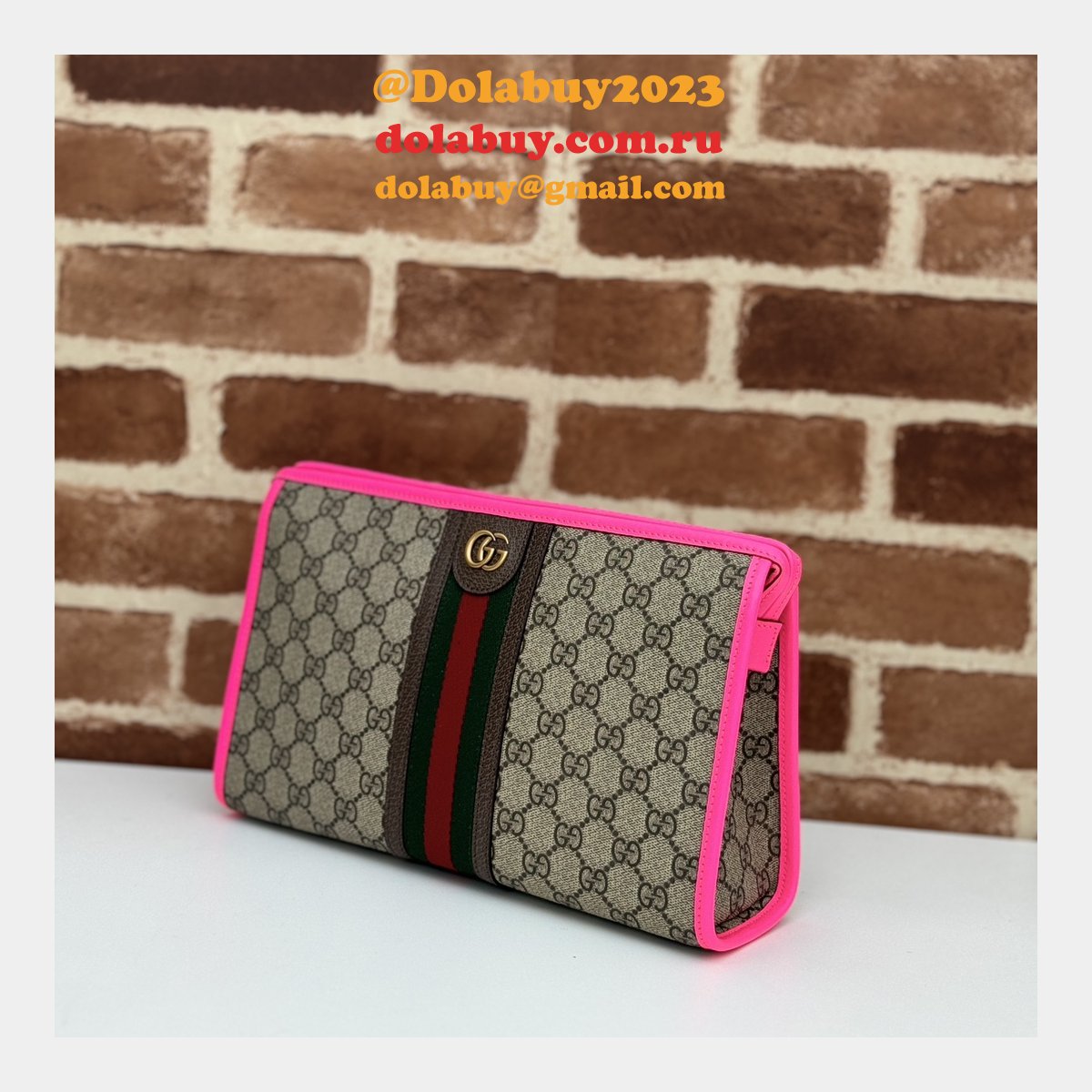 Designer Gucci Replicas 598234 Duplicate GG Supreme Ophidia Toiletry Case