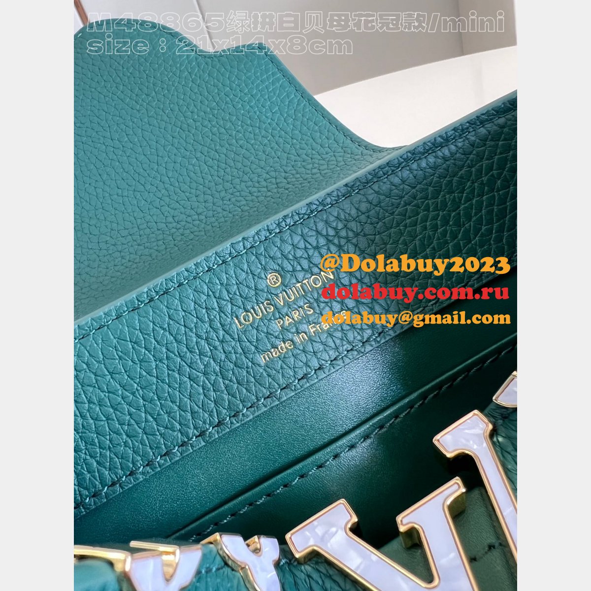 Wholesale M48865 The Capucines Designer Louis Vuitton Replica Bag