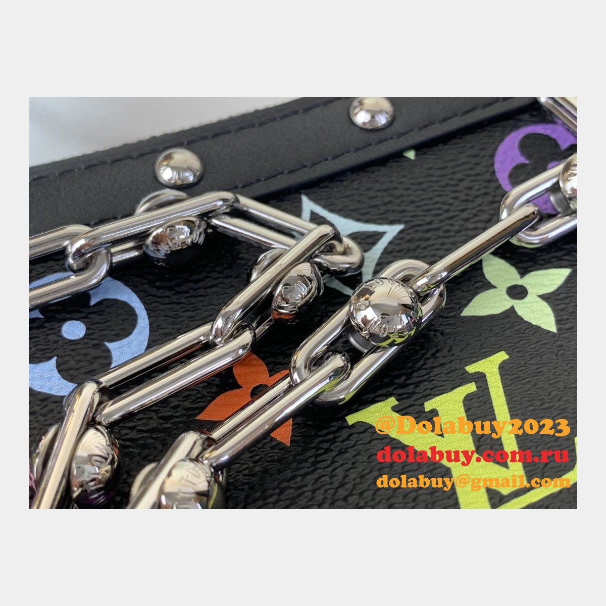 Louis Vuitton Replica LV x TM Pochette Accessoires M13663/M13404 Bag