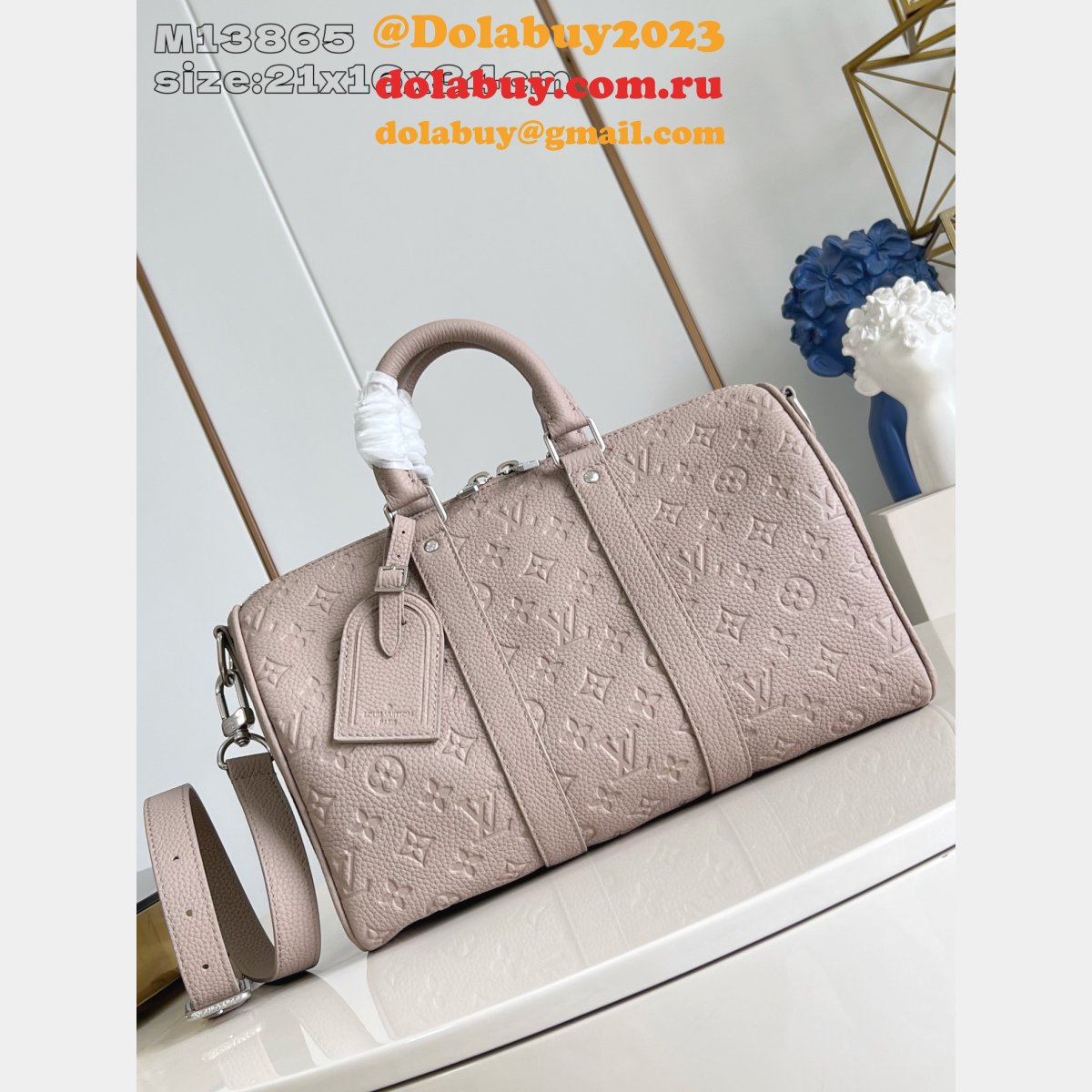 Keepall Bandoulière 35 Taurillon Monogram M13865 Louis Vuitton Travel Bag