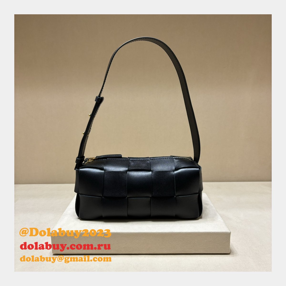 Designer BOTTEGA VENETA BRICK CASSETTE