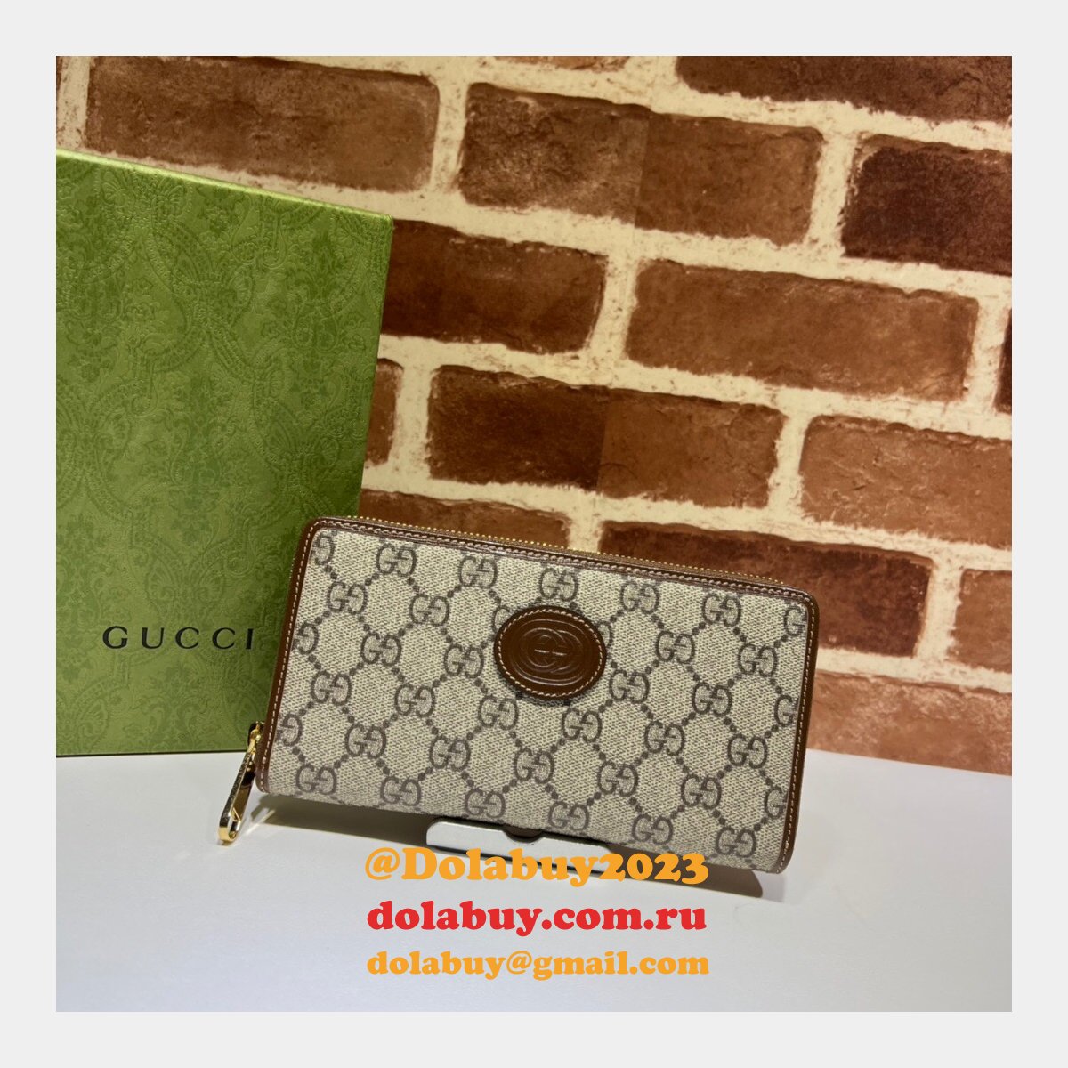 Replica Gucci GG Supreme Fake 673003 Zip around wallet with Interlocking G