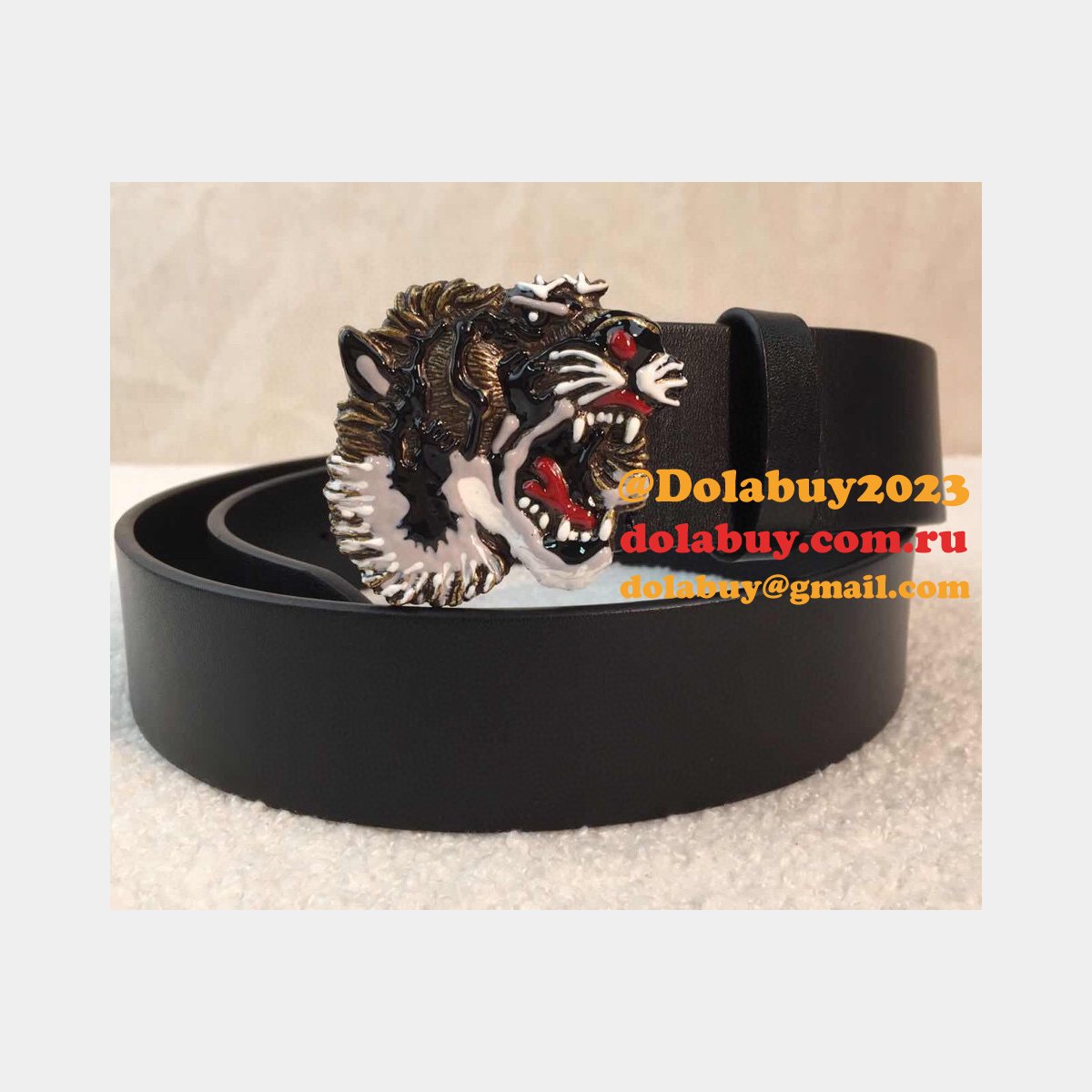 Gucci Replica Leather belt with tiger buckle black