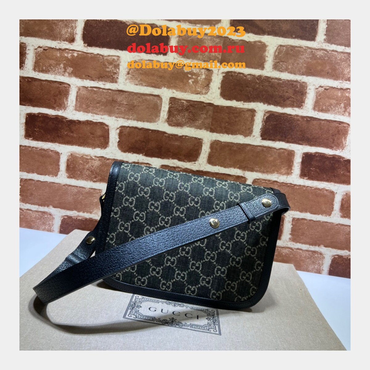 Gucci Designer Horsebit 1955 shoulder 602204 Fake bag in black and ivory GG