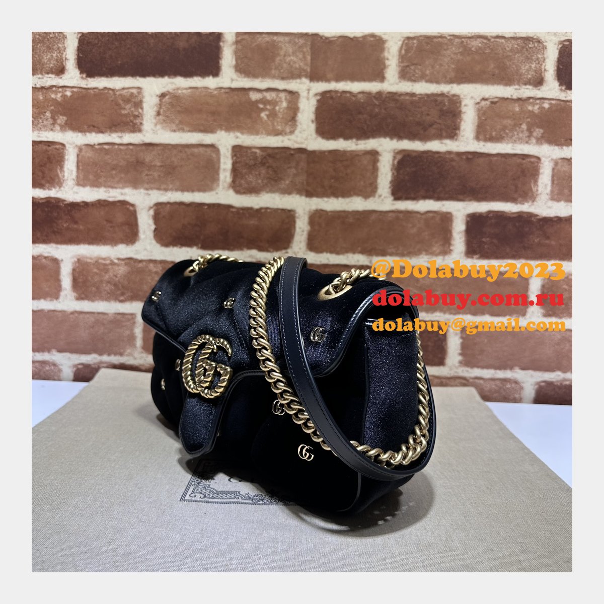 Black Velvet 443497 Gucci GG Marmont Matelassé Shilder Replica Bag