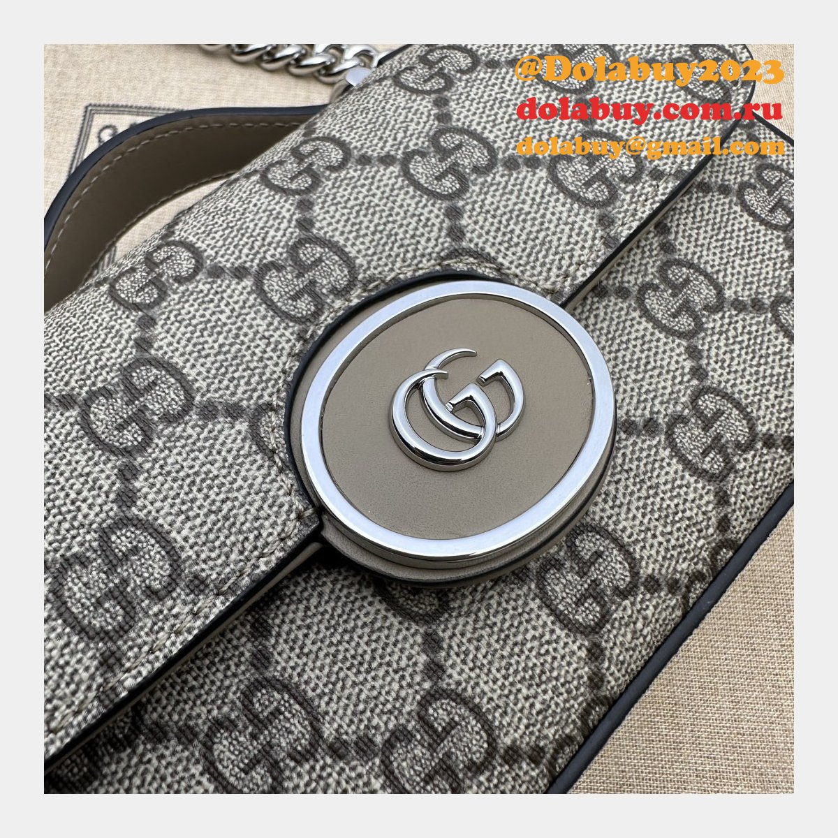 Petite GG Chain 1:1 Mirror 760194 Replicas Gucci Handbags