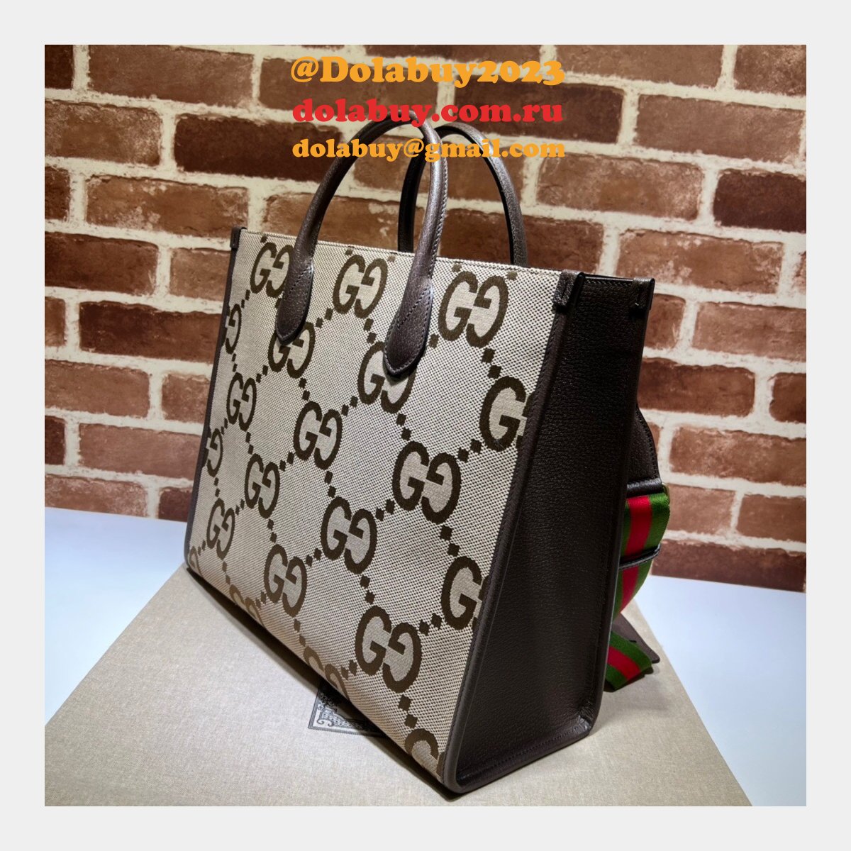 Tote Gucci Replica bag with jumbo GG 678839 camel and ebony GG Canvas