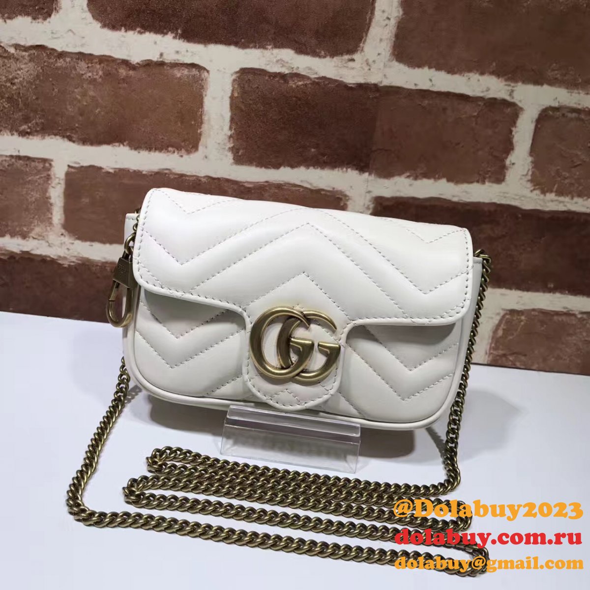 Gucci Marmont Fashion Mini Chevron bag 476433