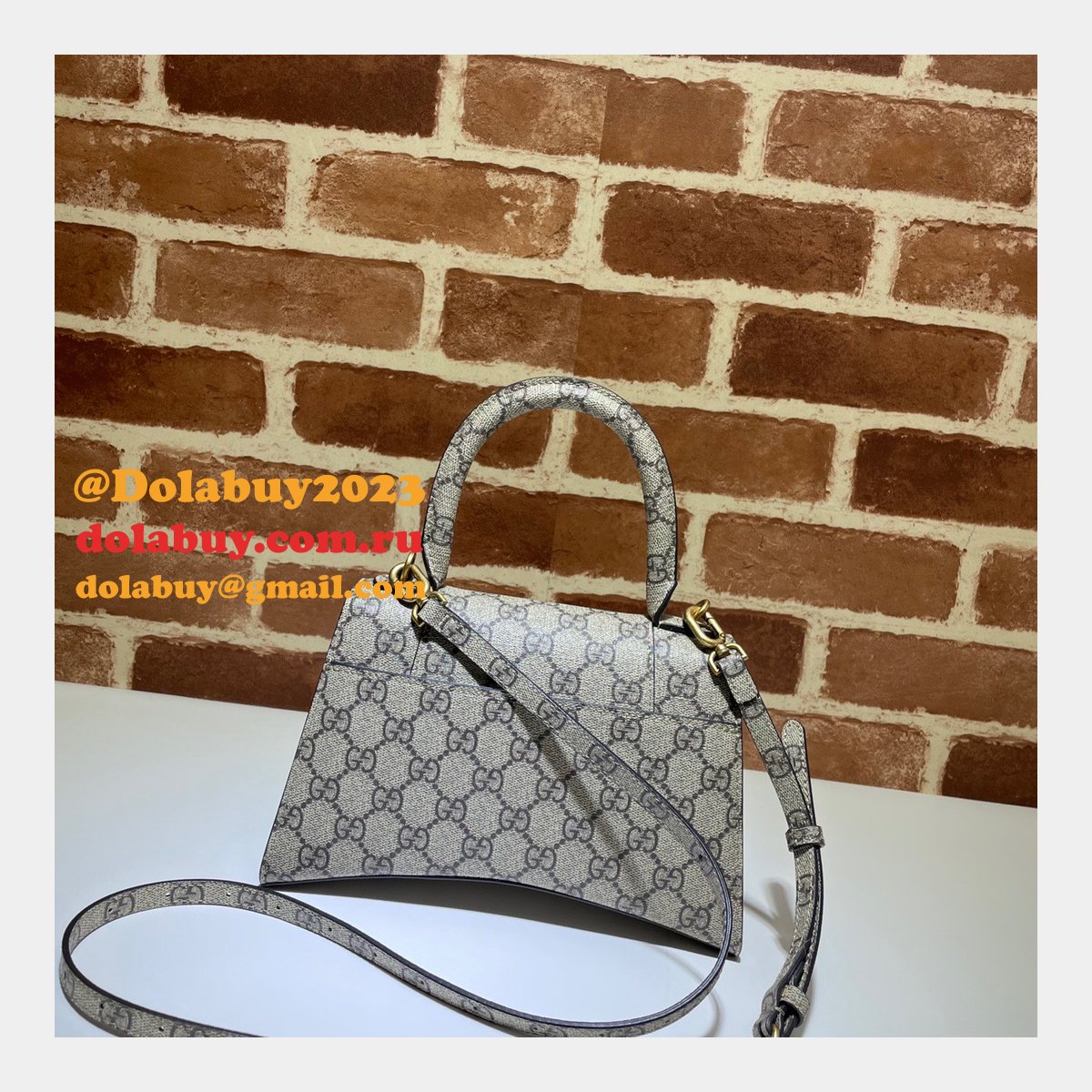 Gucci x Balenciaga Top Quality 658575 Replica Hourglass Small Top Handle Bag