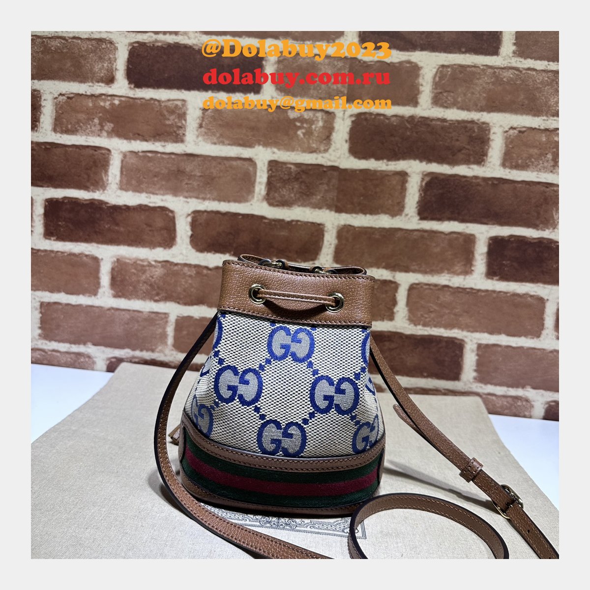 Ophidia Gucci Replica Bucket GG Supreme 550620 Knockoff Bag