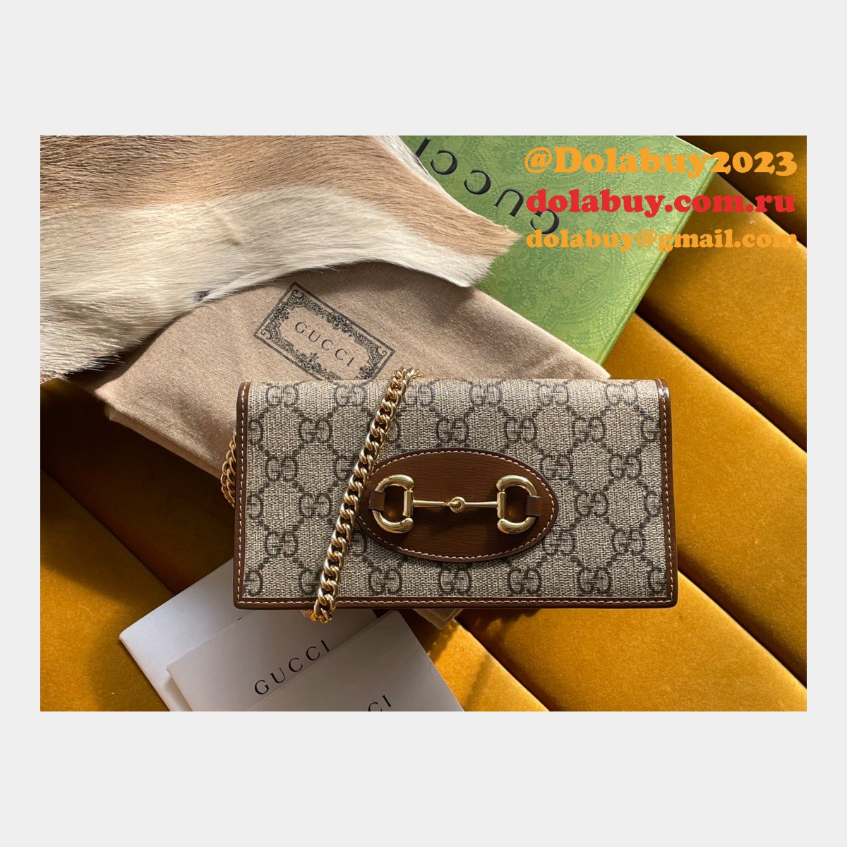 Designer Gucci Replicas Horsebit 1955 wallet with chain 621892 GG Supreme
