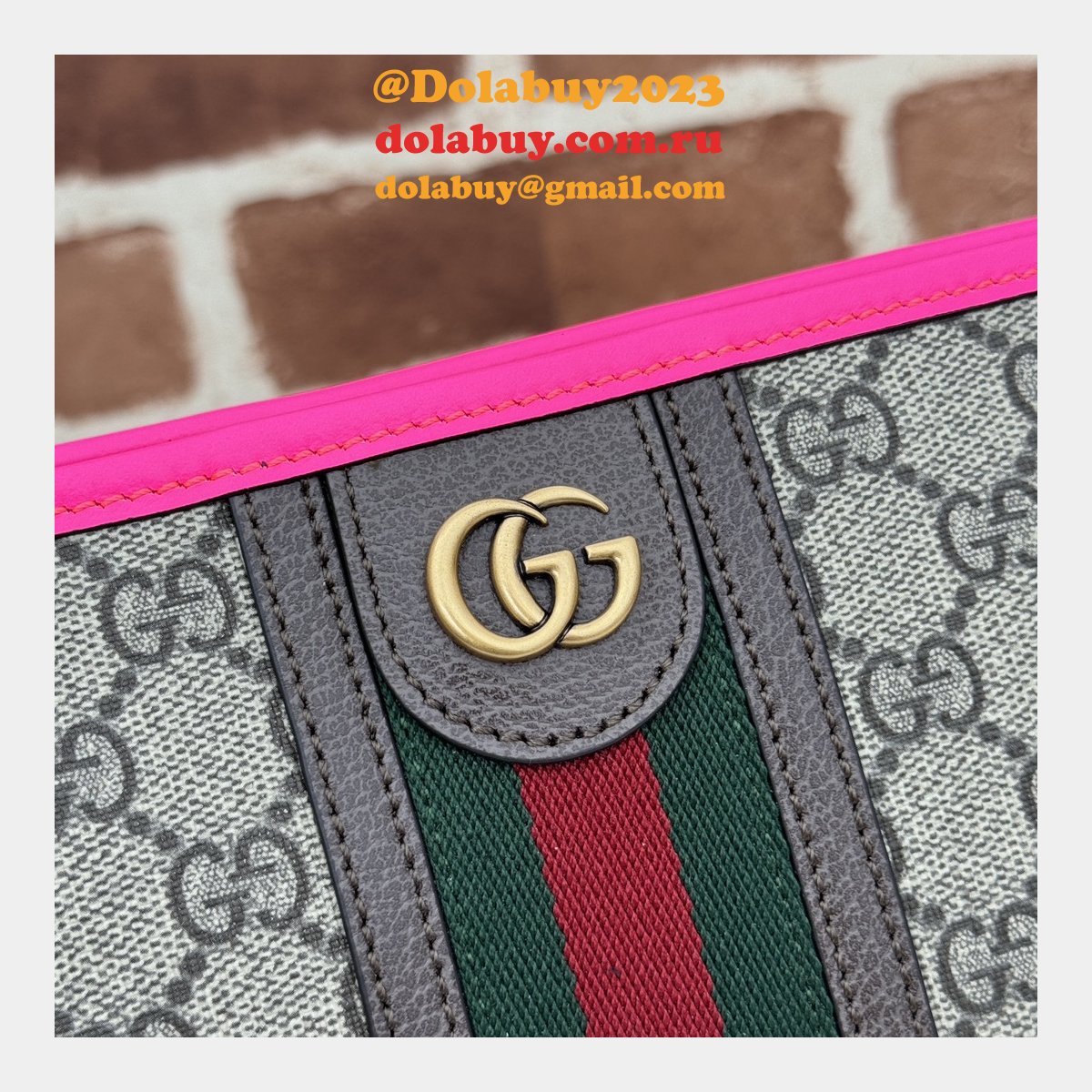 Designer Gucci Replicas 598234 Duplicate GG Supreme Ophidia Toiletry Case