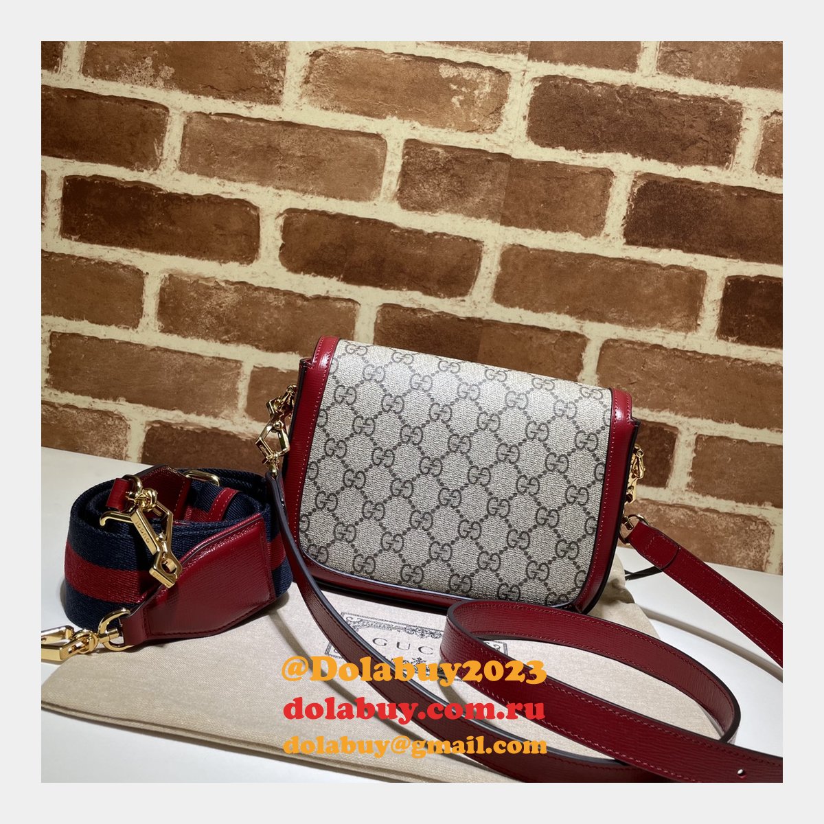Luxury Gucci Horsebit 1955 Shoulder 658574 Red Bags for Women
