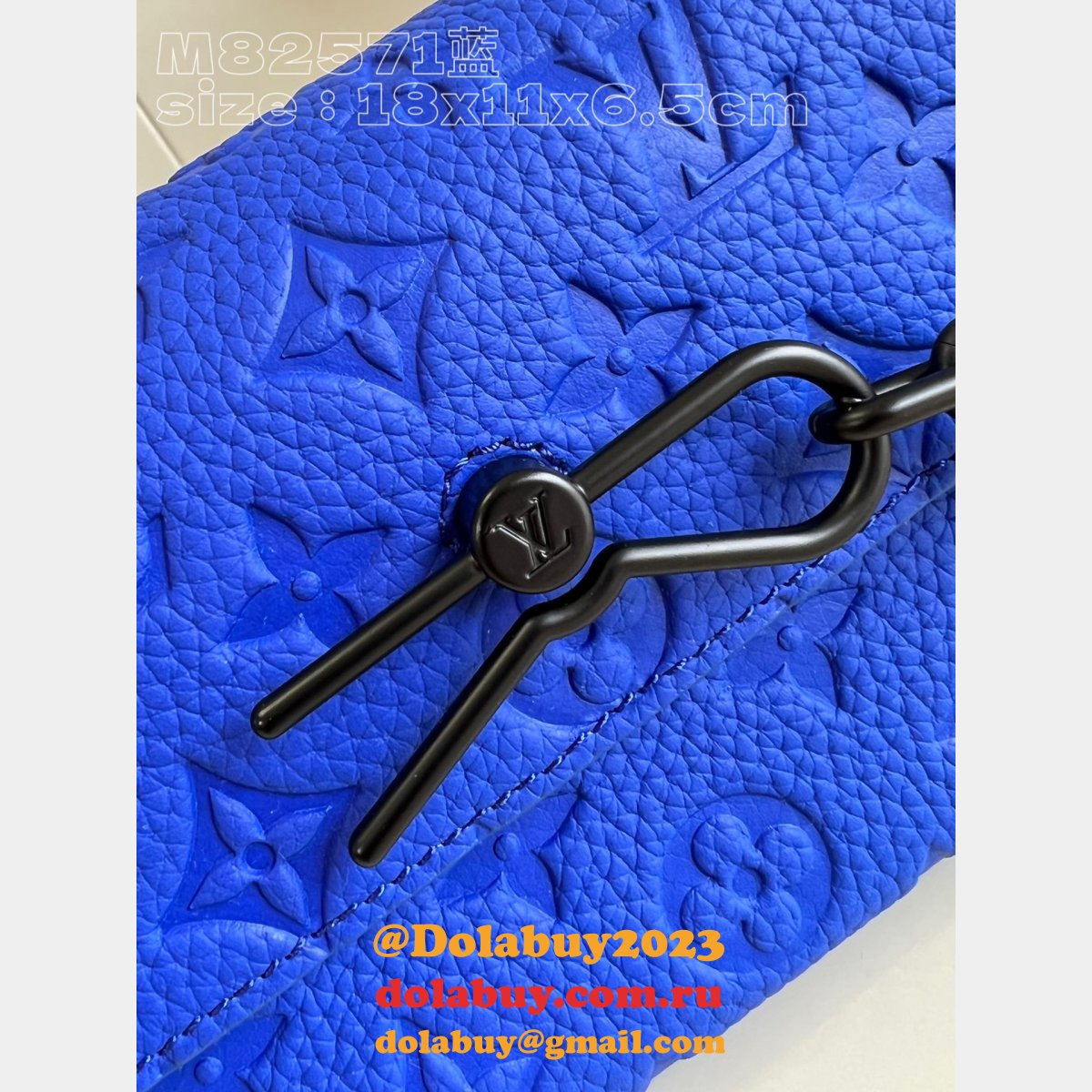 Steamer Wearable Wallet M82571 Designer Louis Vuitton Replica Bag
